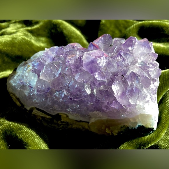 303g Natural Mineral Specimen Amethyst Quartz Crystal Beautiful Stone Rock - Picture 2 of 16
